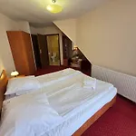 U Tomasza 3*