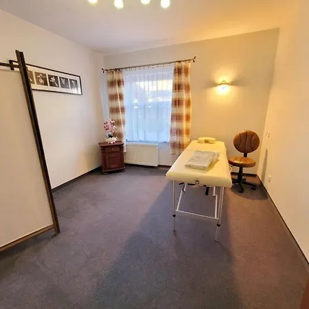 Bed & Breakfast U Tomasza 3*