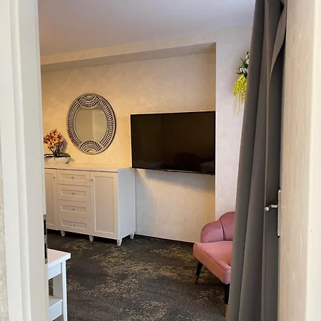 Bed & Breakfast U Tomasza 3*